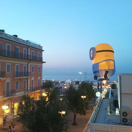 Garni' Alaska Ξενοδοχείο 3*